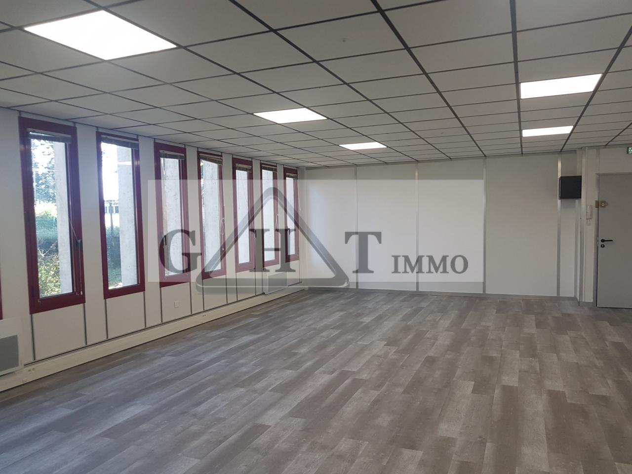 Entrepôt Bureaux