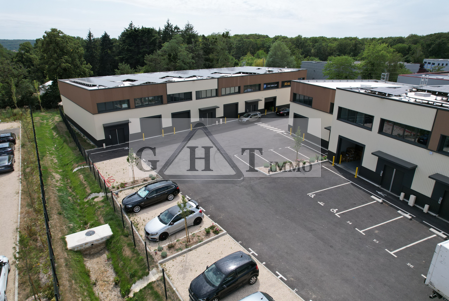 Entrepôt Bureaux