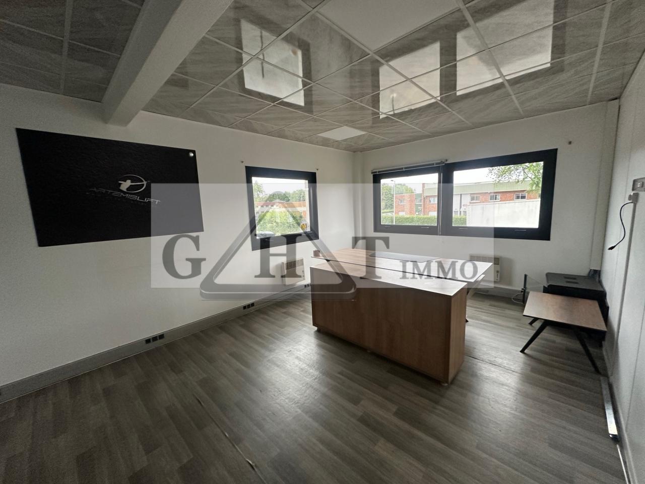 Entrepôt Bureaux