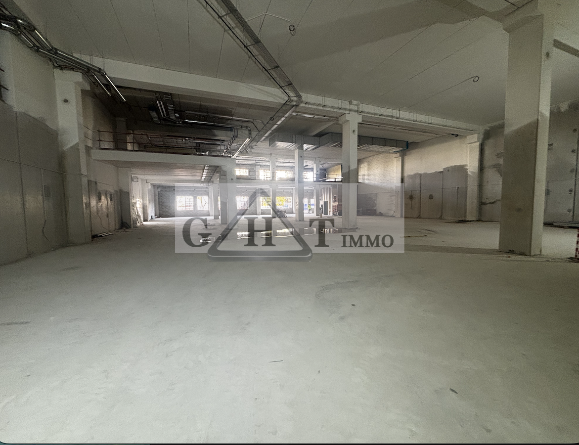 Entrepôt Bureaux